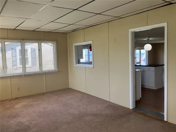 $187,900 | 8701 Lakeview Drive, Somerset, NY 14012