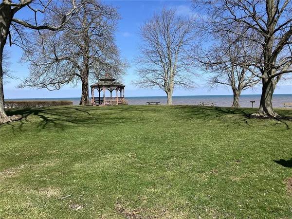 $187,900 | 8701 Lakeview Drive, Somerset, NY 14012