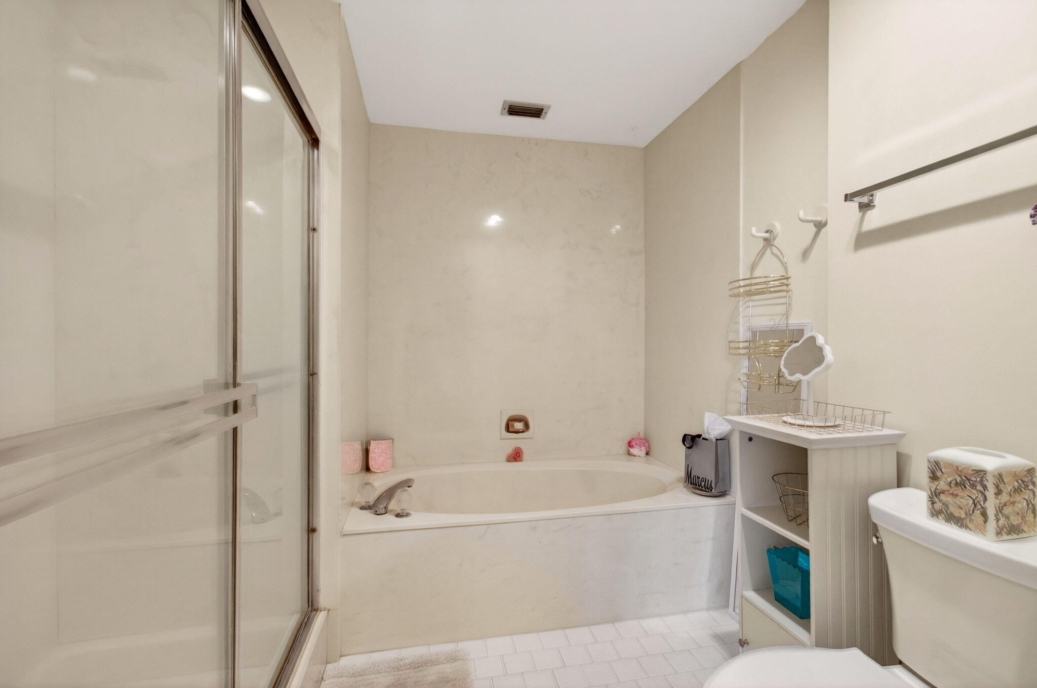 7865 La Mirada Drive Boca Raton, FL 33433 - Photo 40 of 61 Master bathtub and shower
