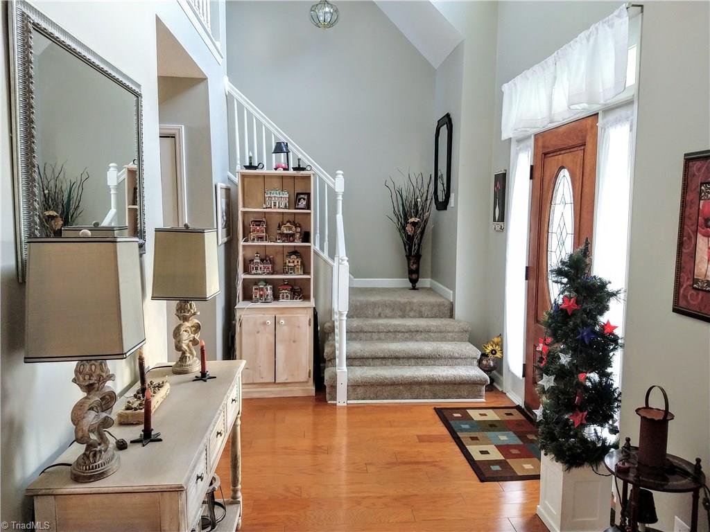 3660 Old Mountain Road Trinity, NC 27370 - Photo 3 of 29 Open Foyer as you come in the front door!