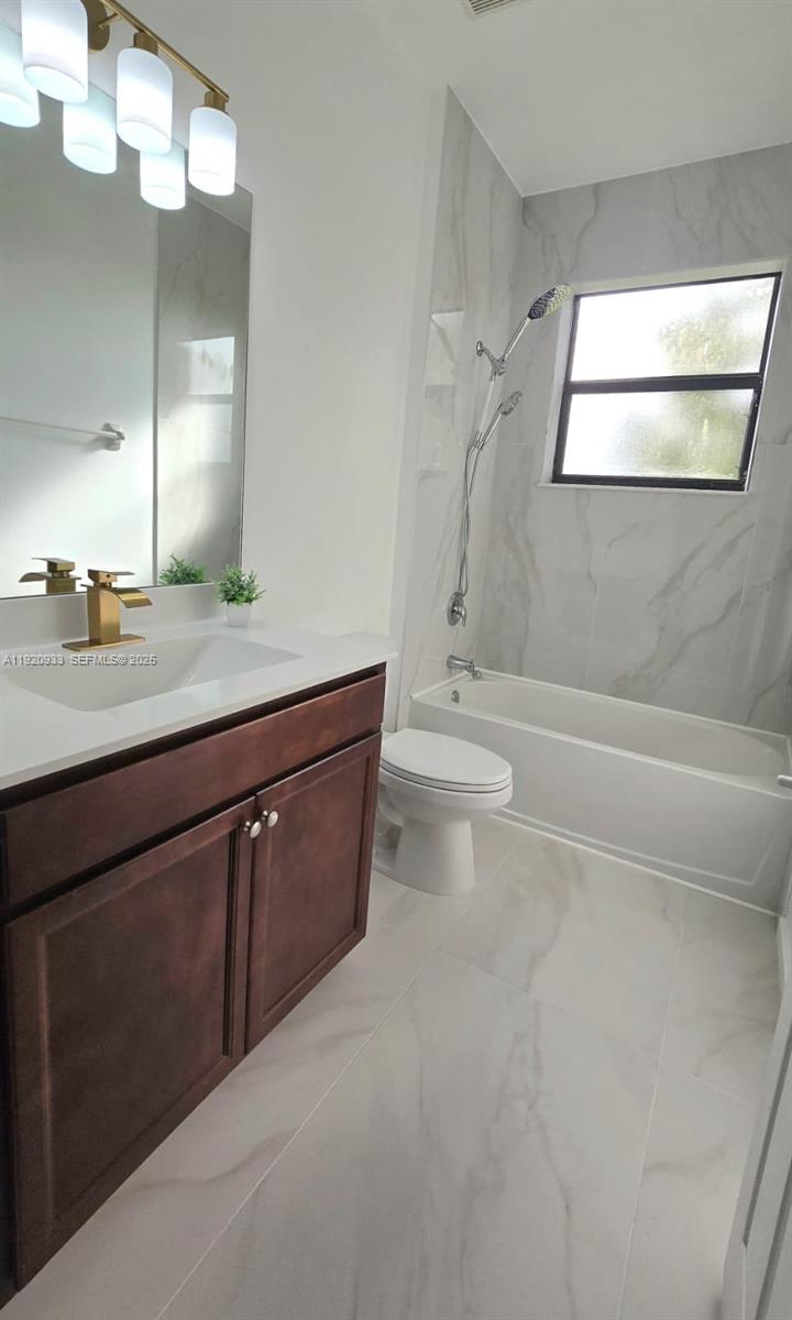 11433 Southwest 251st Street Homestead, FL 33032 - Photo 14 of 19