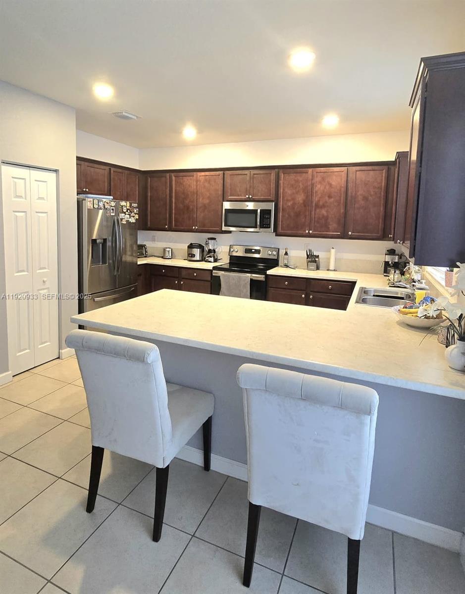 11433 Southwest 251st Street Homestead, FL 33032 - Photo 6 of 19