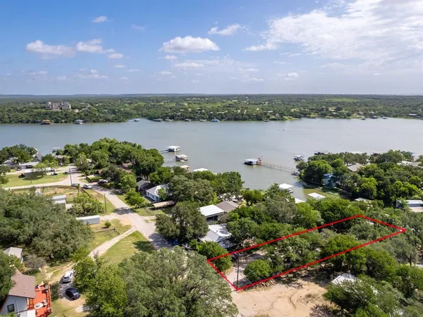 $275,000 | 6930 County Road 569, Brownwood, TX 76801