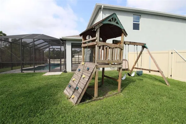 $3,800 | 16474 Woodside Glen, Parrish, FL 34219