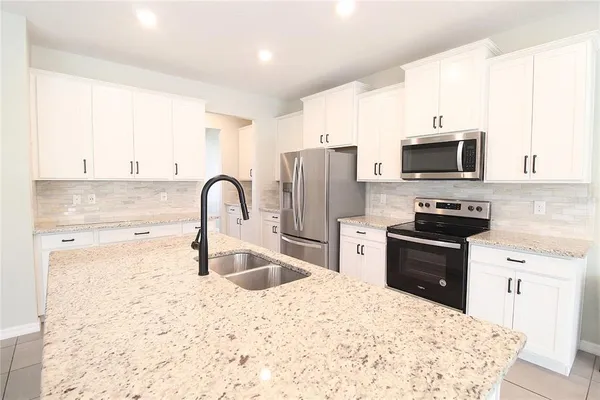 $3,800 | 16474 Woodside Glen, Parrish, FL 34219