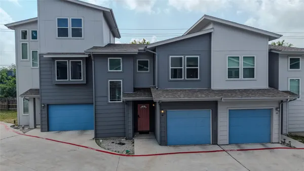 $270,000 | 12500 Lamppost Lane, Unit 16, Austin, TX 78727