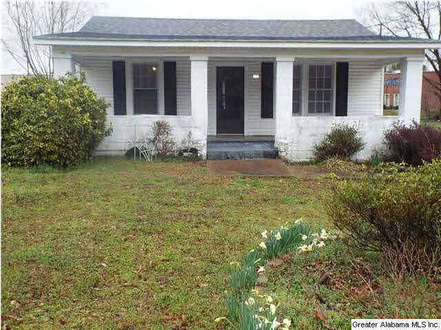 410 Elm Street Oneonta, AL 35121 - Photo 1 of 23