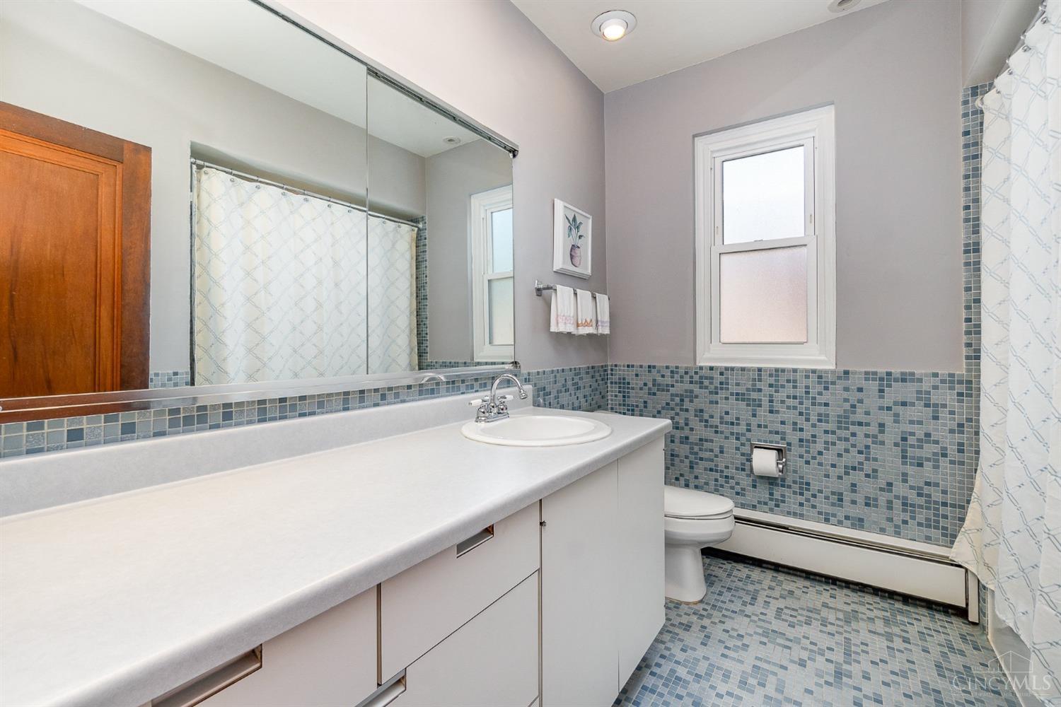 4311 Ridgeview Avenue Cincinnati, OH 45238 - Photo 15 of 30 Gallery Image 15