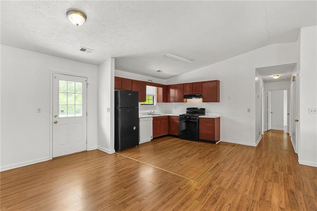 1163 To Lani Farm Road Stone Mountain, GA 30083 - Photo 12 of 41 Gallery Image 12