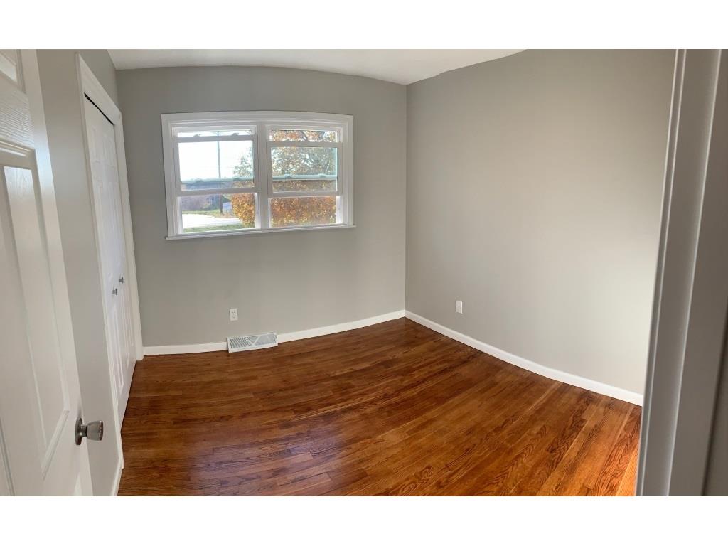 19075 Wells Ferry Road Bettendorf, IA 52722 - Photo 13 of 24 Gallery Image 13