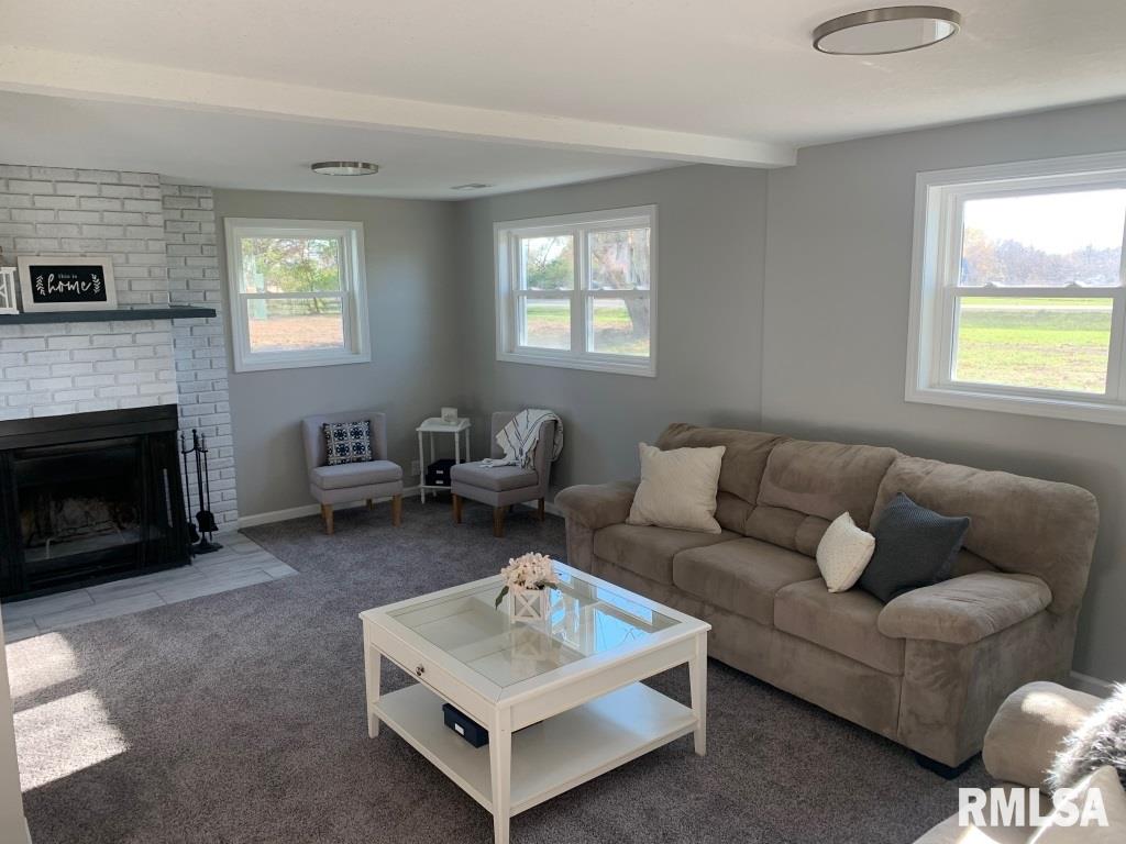 19075 Wells Ferry Road Bettendorf, IA 52722 - Photo 17 of 24 Gallery Image 17
