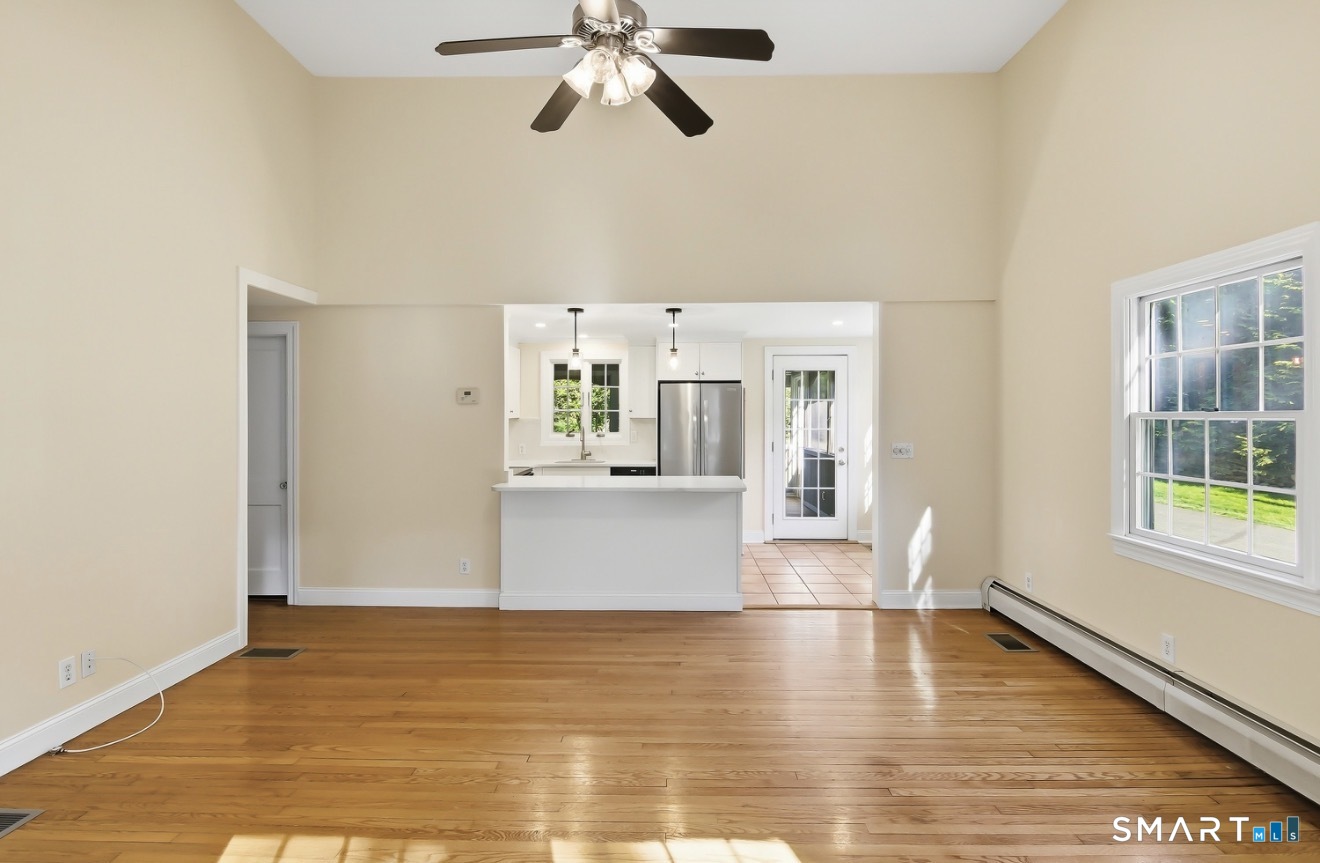 1511 Little Meadow Road Guilford, CT 06437 - Photo 5 of 40