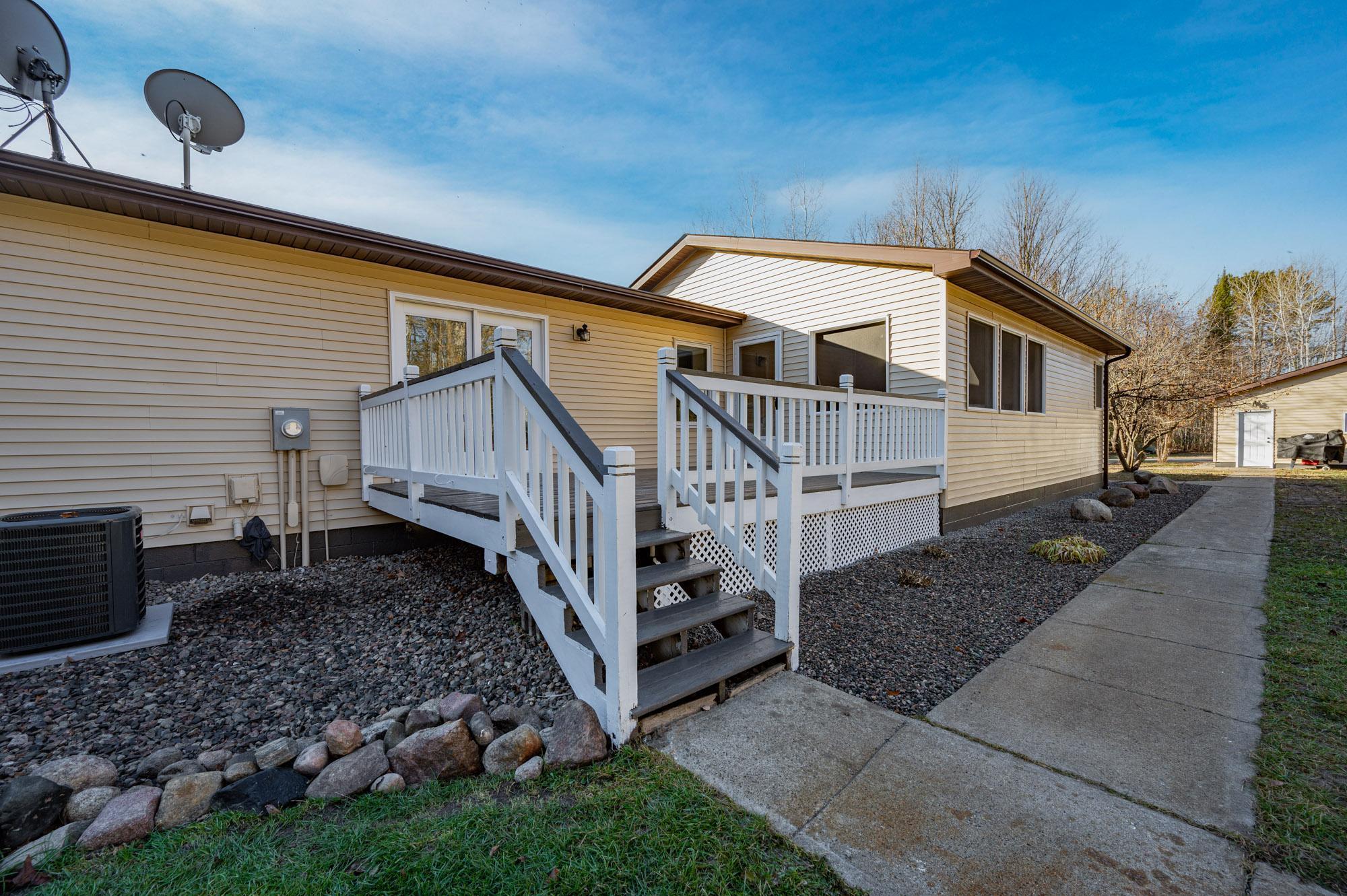 24847 Trout Lake Road Bovey, MN 55709 - Photo 6 of 37