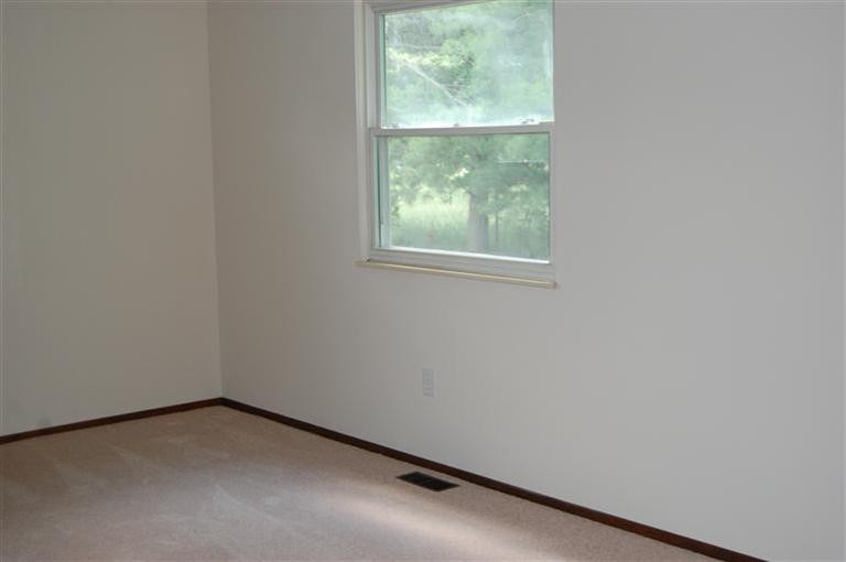 13001 Hadley Road Gregory, MI 48137 - Photo 9 of 14 Second bedroom