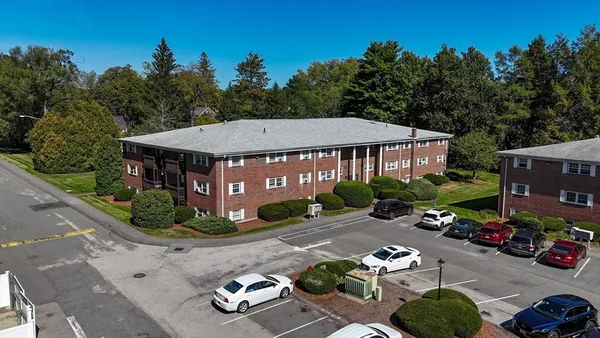 $295,000 | 39 Pleasant Street, Unit A6, Northborough, MA 01532