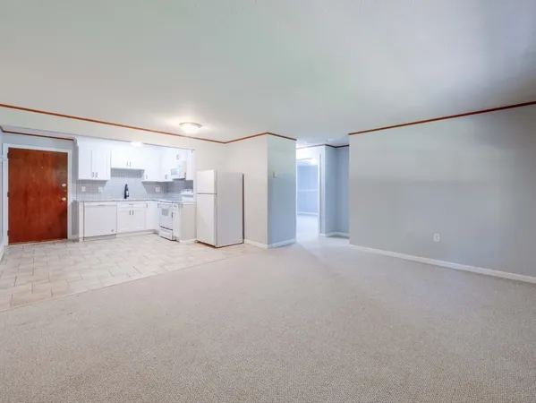 $305,000 | 39 Pleasant Street, Unit A6, Northborough, MA 01532