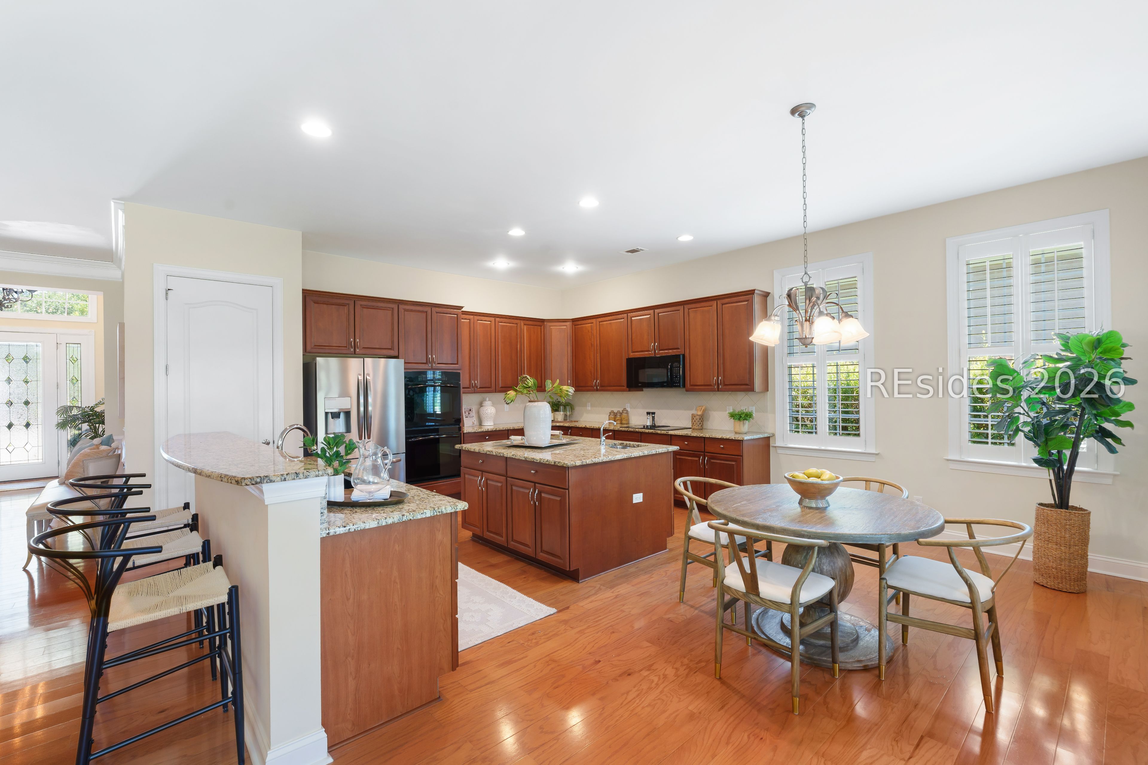 20 Chadbourne Street Bluffton, SC 29910 - Photo 6 of 29 Large center island with veggie sink + eat in area