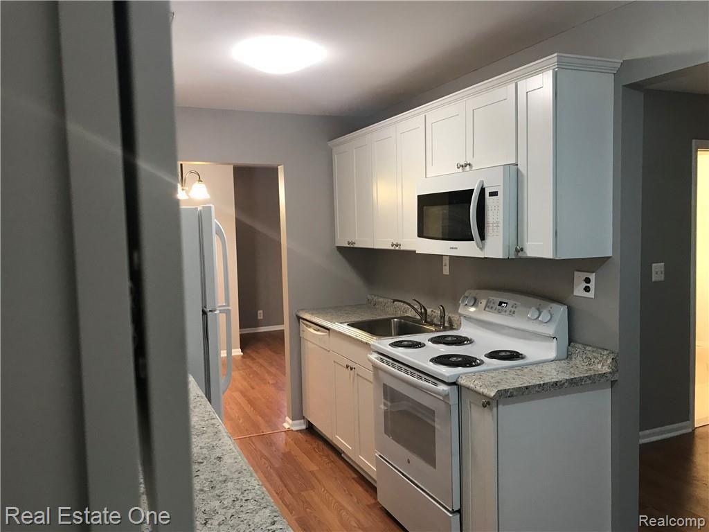 8401 18 18 Mile Road, Unit 3 Sterling Heights, MI 48313 - Photo 8 of 16