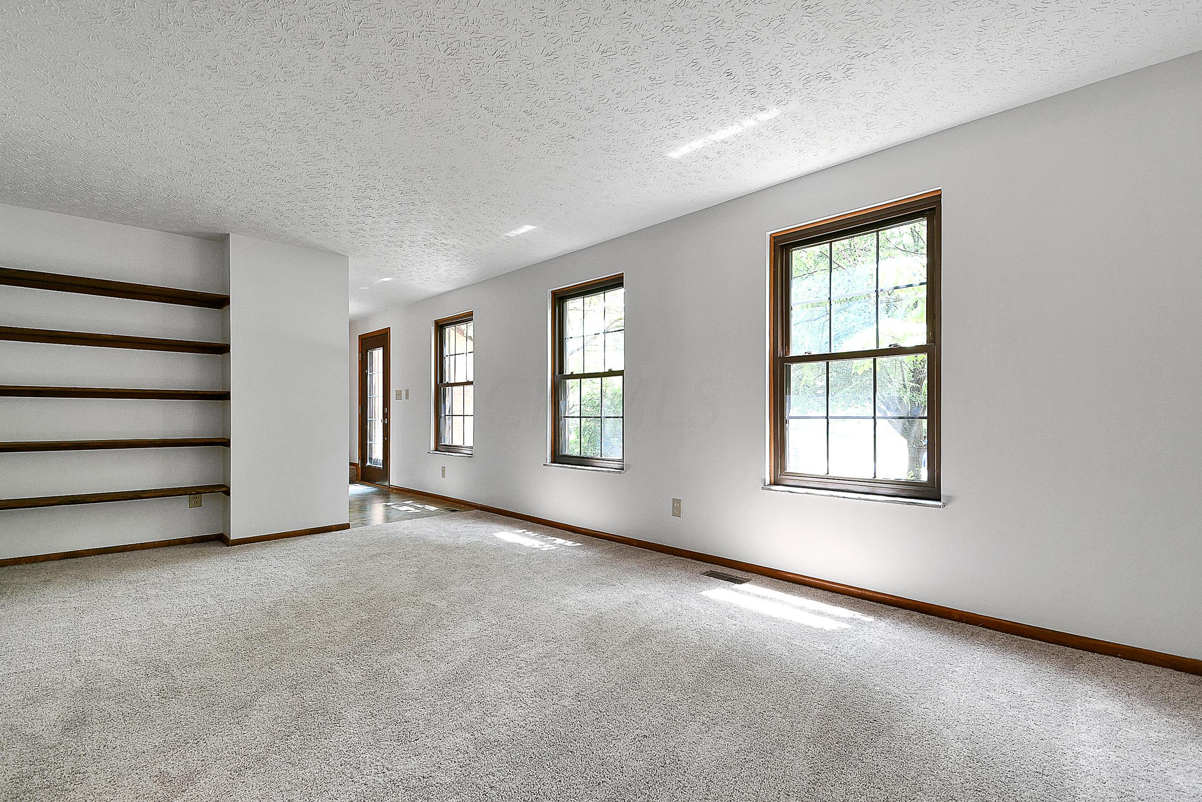 2412 Willis Road Dublin, OH 43016 - Photo 12 of 28 Gallery Image 12