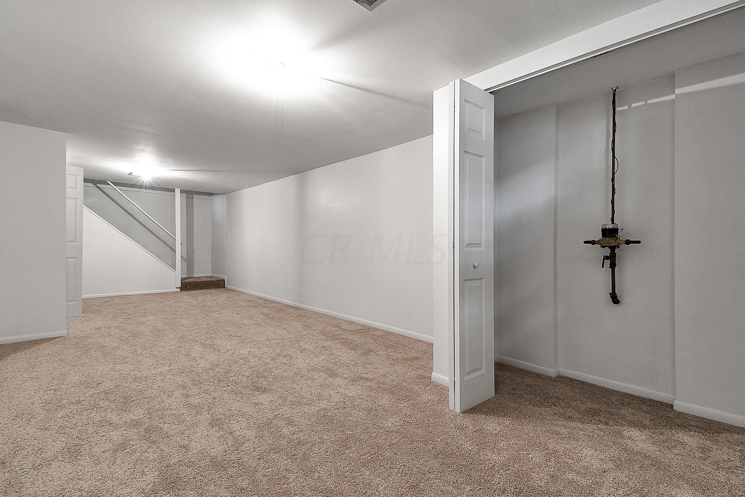 2412 Willis Road Dublin, OH 43016 - Photo 23 of 28 Gallery Image 23