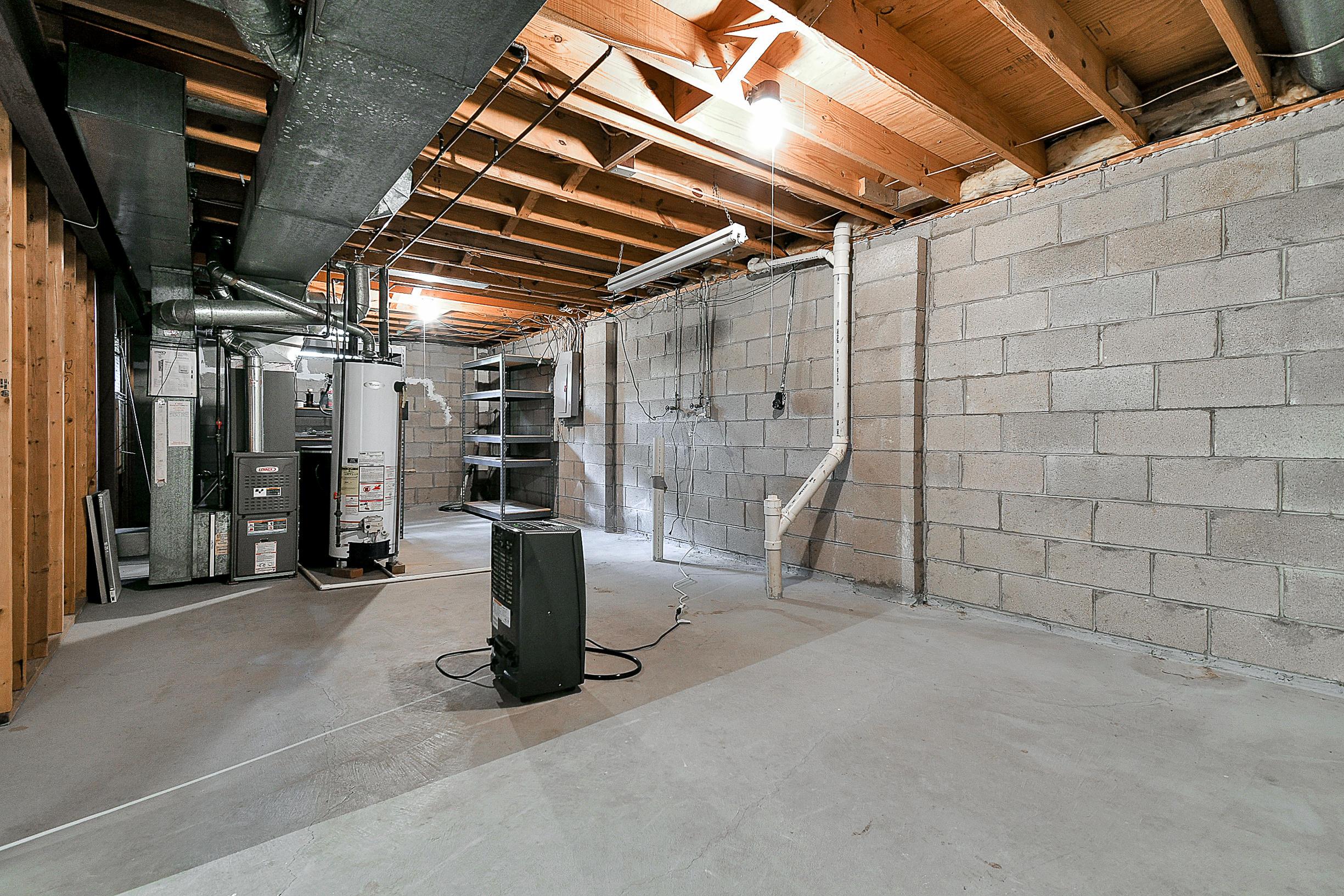 2412 Willis Road Dublin, OH 43016 - Photo 25 of 28 Gallery Image 25