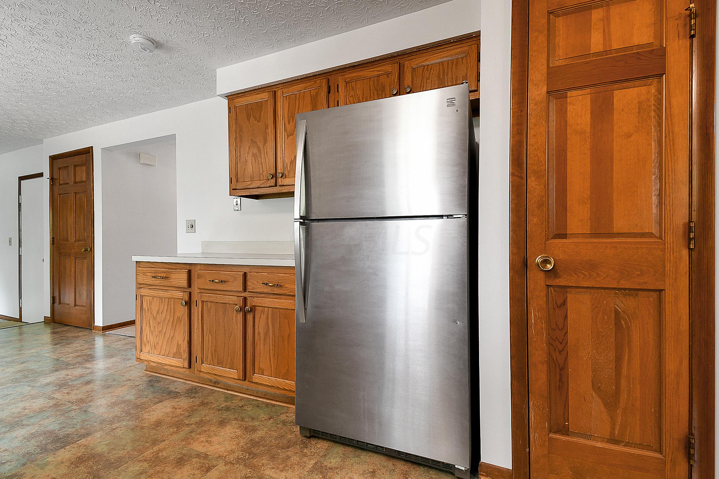 2412 Willis Road Dublin, OH 43016 - Photo 7 of 28 Gallery Image 7