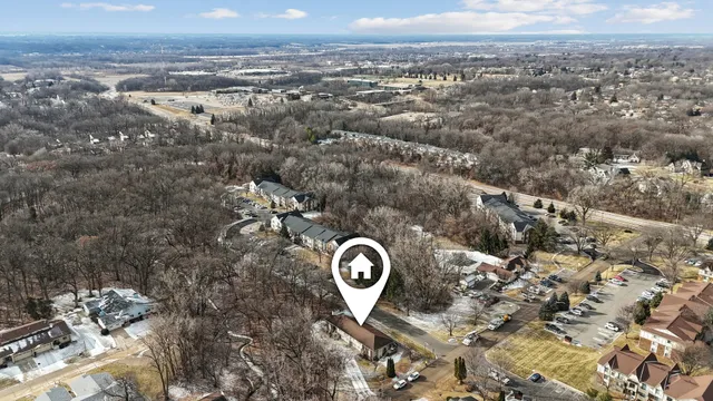 $204,900 | 870 47th Avenue, Unit 2, East Moline, IL 61244