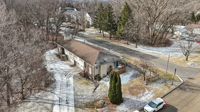 $204,900 | 870 47th Avenue, Unit 2, East Moline, IL 61244