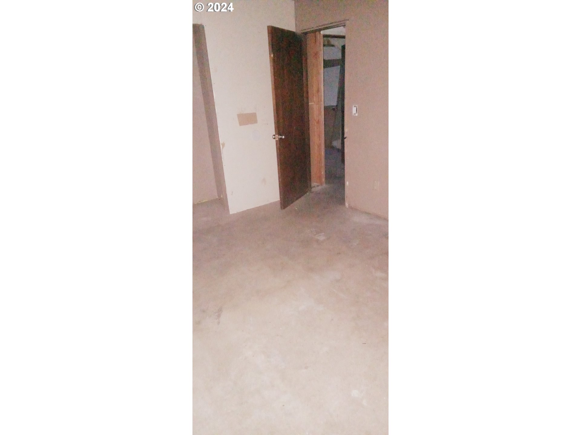 17126 Southeast Bush Street Portland, OR 97236 - Photo 16 of 17 a view of a room