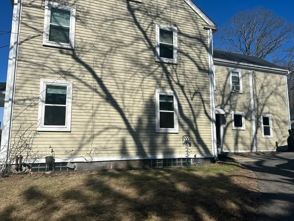 $3,000 | 171 Commercial Street, Unit 1, Weymouth, MA 02188