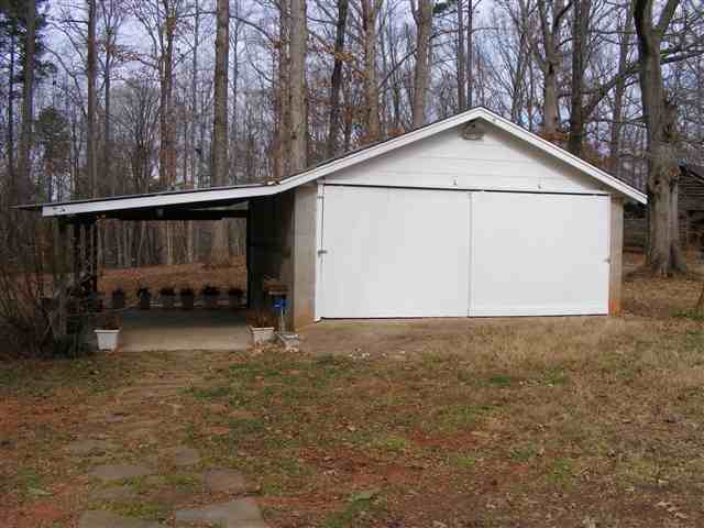 2684 Fews Bridge Road Greer, SC 29651 - Photo 23 of 24