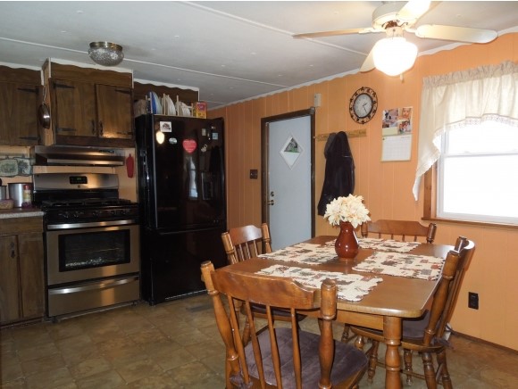 11 Gorham Bridge Road Proctor, VT 05765 - Photo 4 of 16