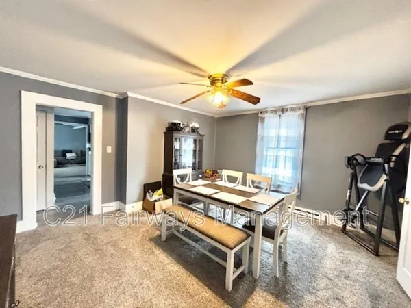 $900 | 217 North Lincoln Avenue, Unit 4, Greensburg, PA 15601