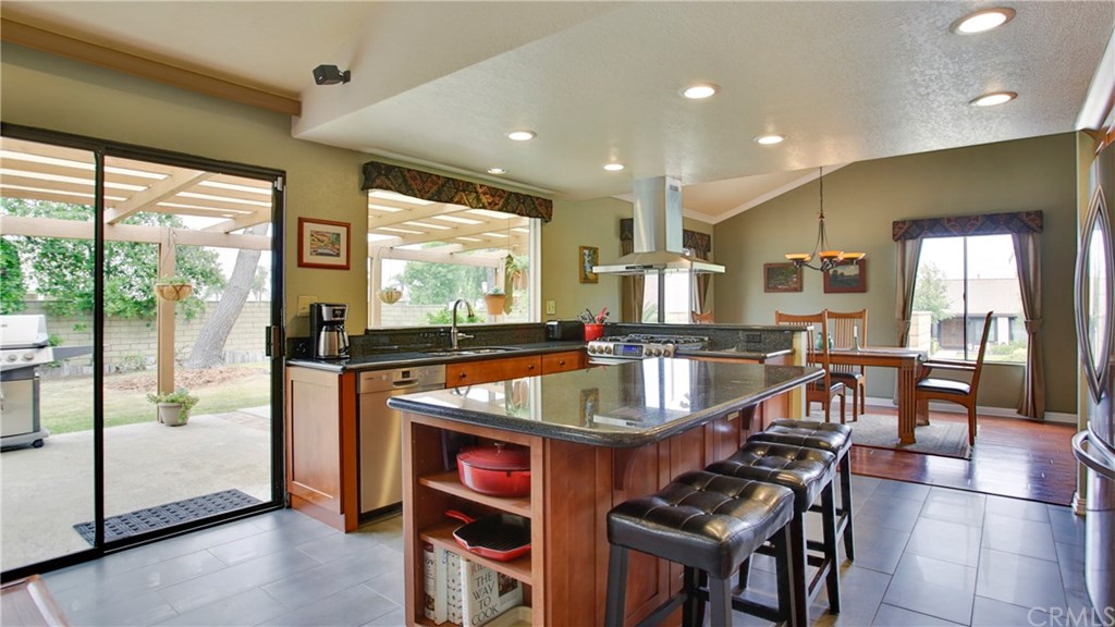 2268 O'Malley Avenue Upland, CA 91784 - Photo 12 of 39