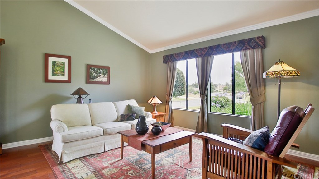 2268 O'Malley Avenue Upland, CA 91784 - Photo 4 of 39