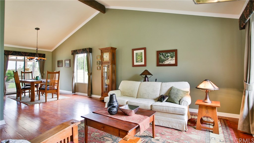 2268 O'Malley Avenue Upland, CA 91784 - Photo 6 of 39