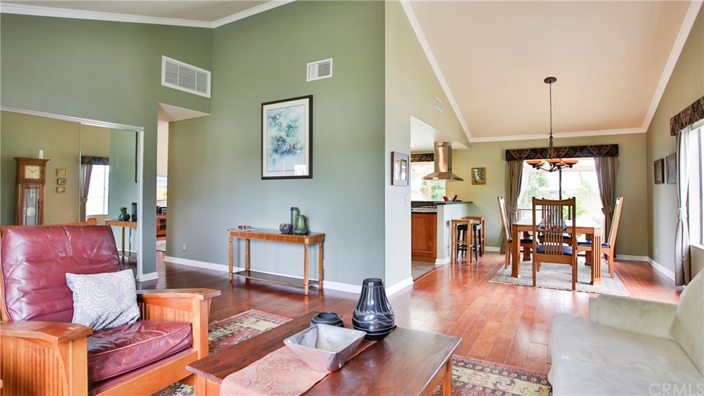 2268 O'Malley Avenue Upland, CA 91784 - Photo 7 of 39