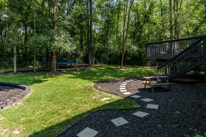 14 Terrace View Boulevard Oregon, IL 61061 - Photo 11 of 50 a backyard of a house with lots of green space