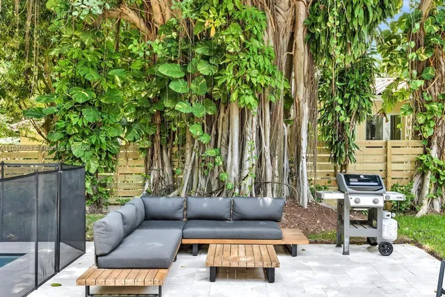 a picture of a room with a floor and sink