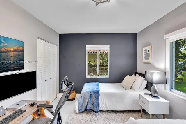 $1,100,000 | 147 Northwest 87th Street, El Portal, FL 33150