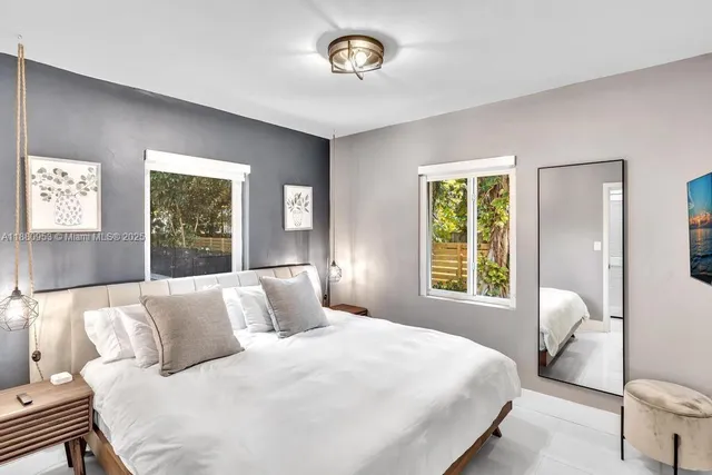 $1,100,000 | 147 Northwest 87th Street, El Portal, FL 33150