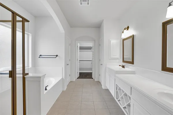 $2,750 | 2001 Singing Hills, Leander, TX 78641