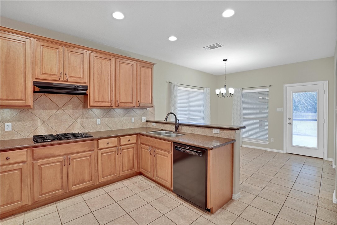 2001 Singing Hills Leander, TX 78641 - Photo 5 of 20