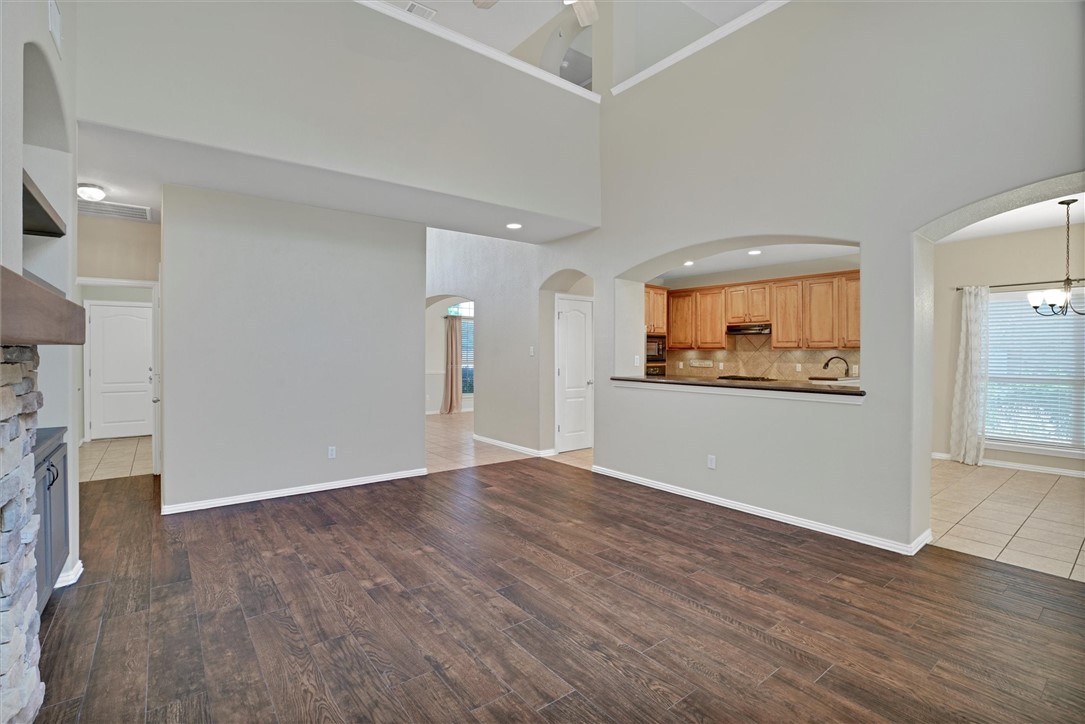 2001 Singing Hills Leander, TX 78641 - Photo 7 of 20