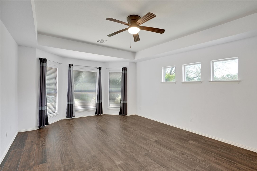 2001 Singing Hills Leander, TX 78641 - Photo 8 of 20