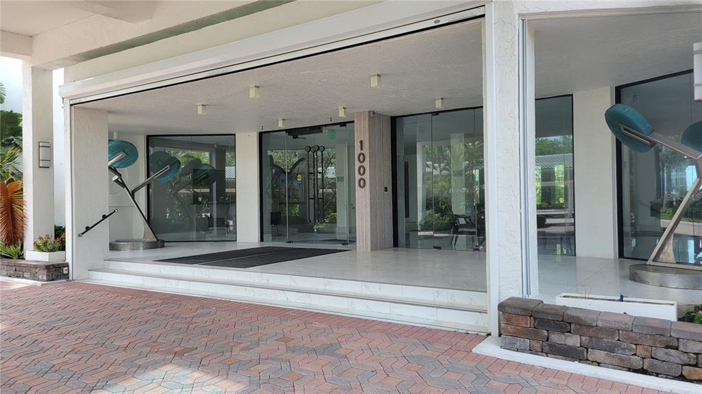 1000 Longboat Club Road, Unit 406 Longboat Key, FL 34228 - Photo 3 of 48