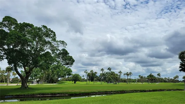 $4,000 | 1000 Longboat Club Road, Unit 406, Longboat Key, FL 34228