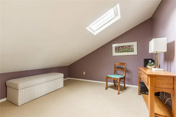 $225,000 | 7 Treetop Drive, Perinton, NY 14450