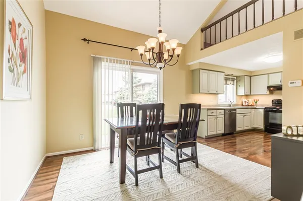 $225,000 | 7 Treetop Drive, Perinton, NY 14450