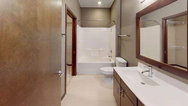 $2,700 | 730 North Washington Avenue, Unit 342, Minneapolis, MN 55401